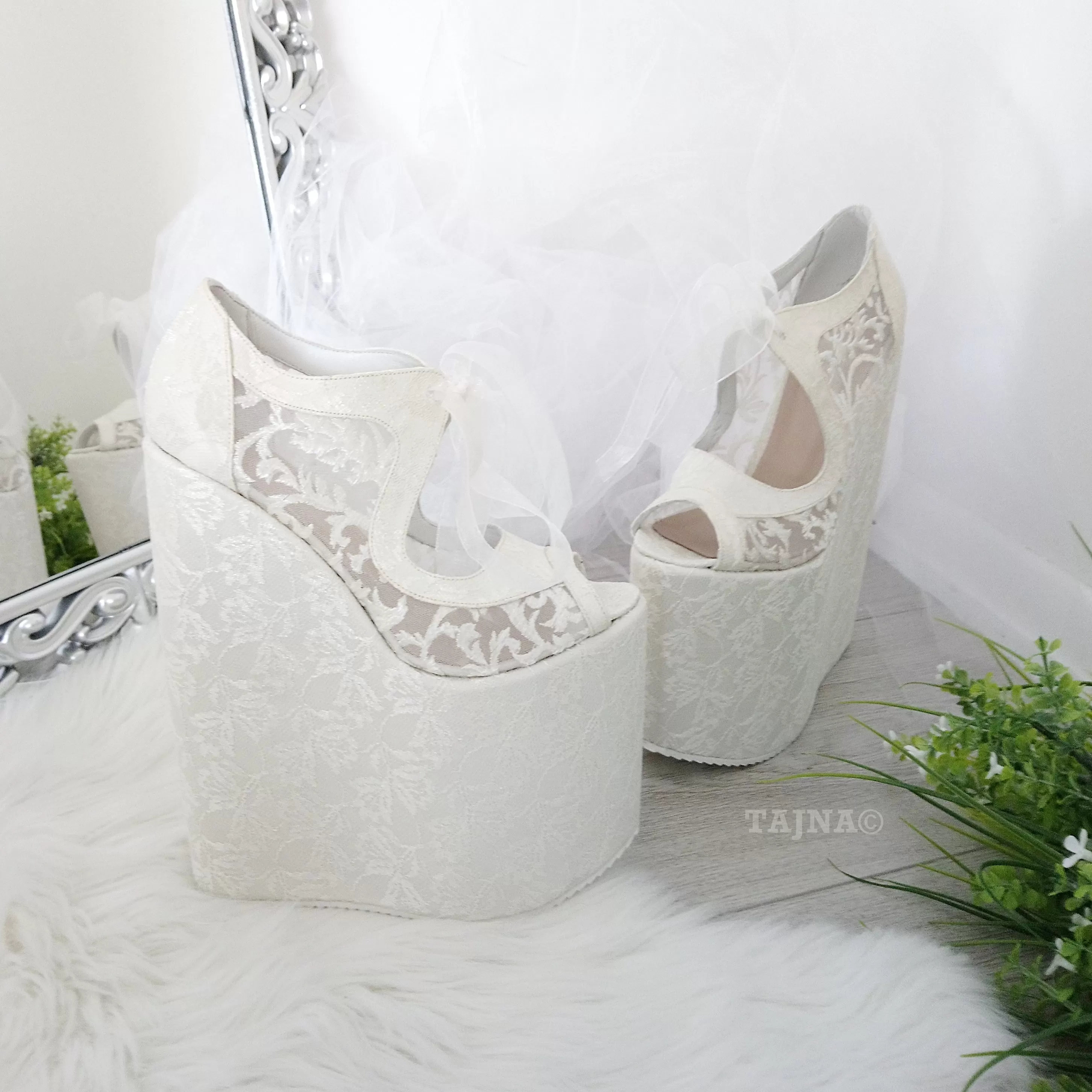 Lace 21 cm Platform Wedges Wedding Shoes